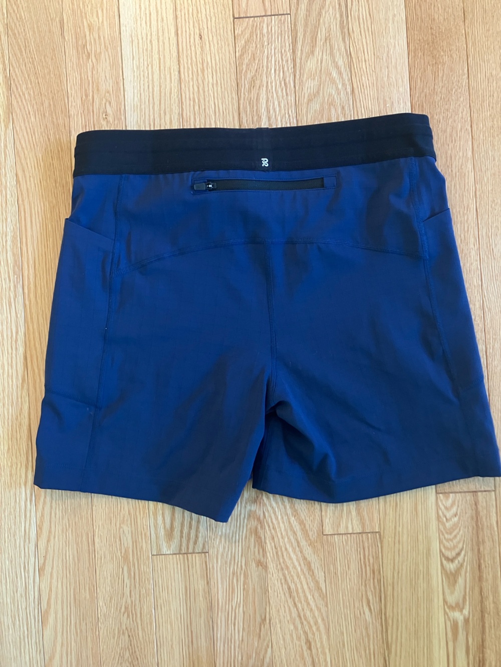 Bandit Gridlock™ 5" Compression Shorts, size M. - Picture 2 of 4